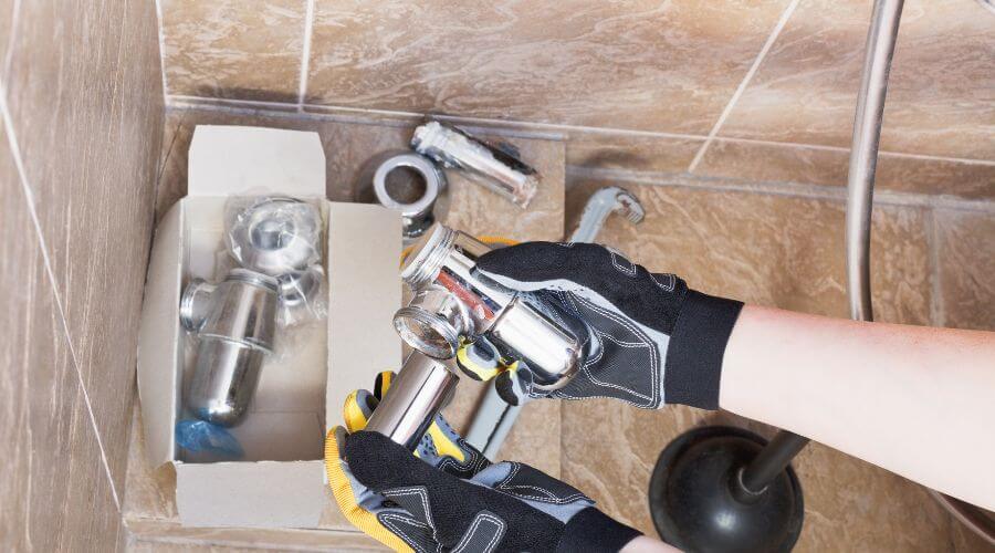 Expert Emergency Roof Repairs services in Duncombe, IA